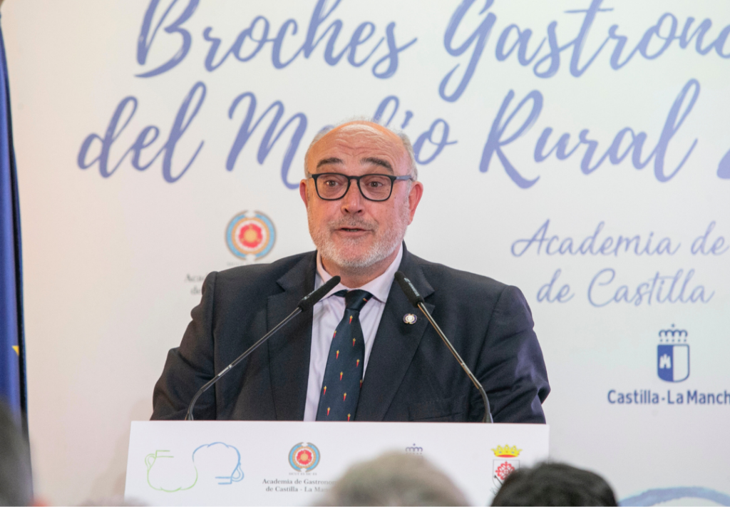 Ponente en la entrega de Broches Gastronómicos del Medio Rural por la Academia de Gastronomía de Castilla-La Mancha.